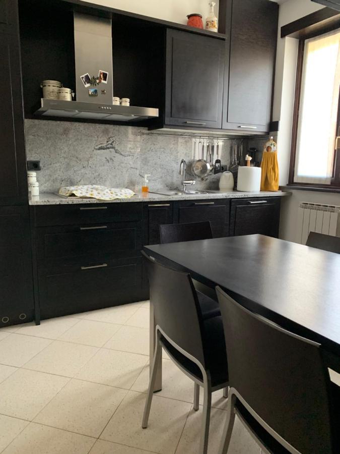 Near Como, Charming Apartment With Fireplace Grandate Zewnętrze zdjęcie
