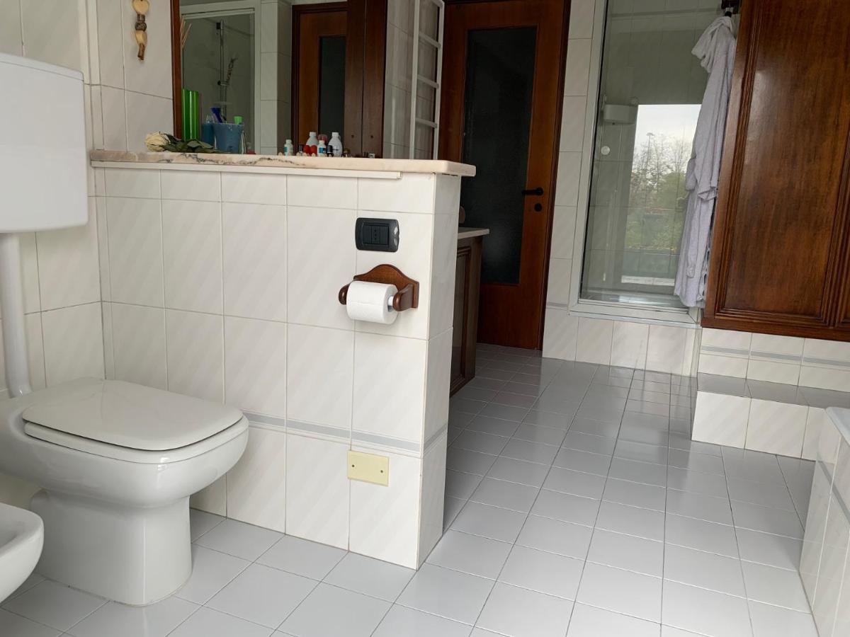 Near Como, Charming Apartment With Fireplace Grandate Zewnętrze zdjęcie