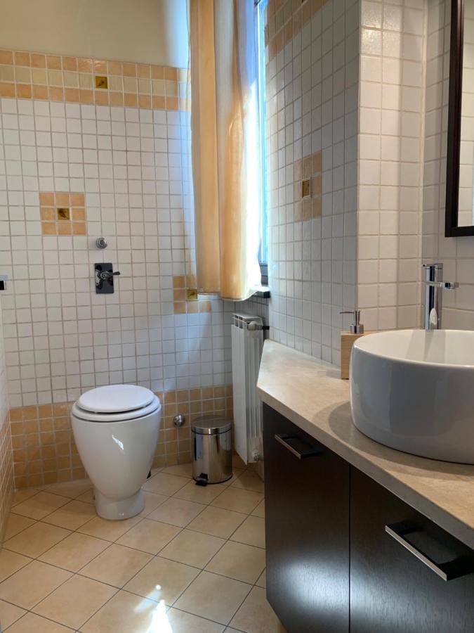 Near Como, Charming Apartment With Fireplace Grandate Zewnętrze zdjęcie