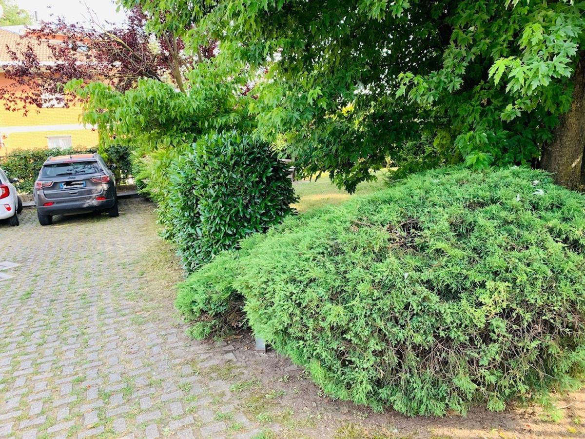 Near Como, Charming Apartment With Fireplace Grandate Zewnętrze zdjęcie